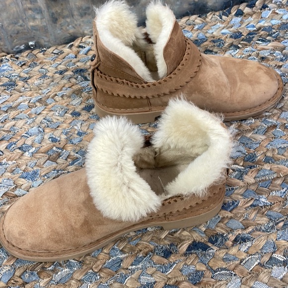 UGG booties - Picture 7 of 7